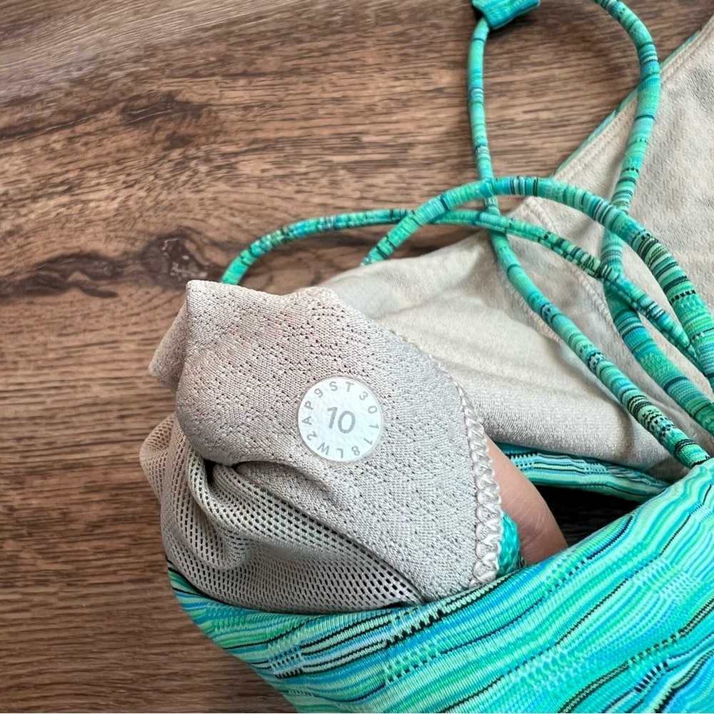 Lululemon Free To Be Bra Dragonfly Space Dye Size 10 Turquoise Blue Strappy - Picture 7 of 7